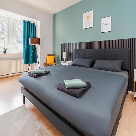 Smart Home - Essen - Perfect For 5 Guests! Central - Balcony - Netflix - Free Parking Zone Экстерьер фото